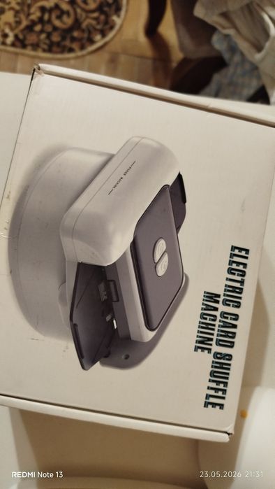 Elektric card shyffle macnine тусувальник карт