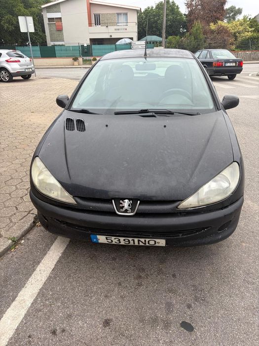 Vendo Pegeot 206 1.9D