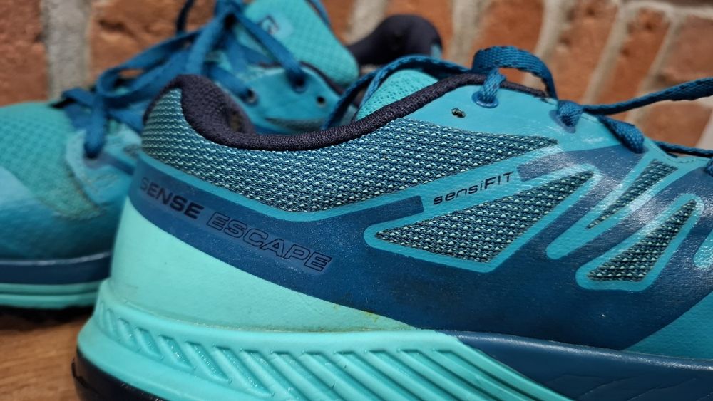 Buty Salomon Sense Escape R. 40 2/3 - 7 - 25,5 cm