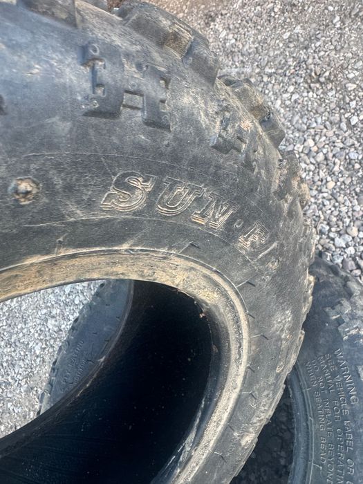Pneus frente moto 4