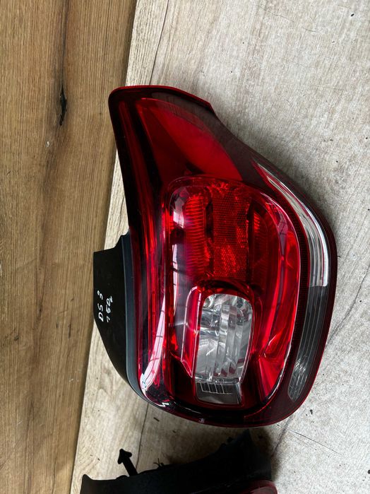 Lampa tylna lewa prawa Citroen DS3