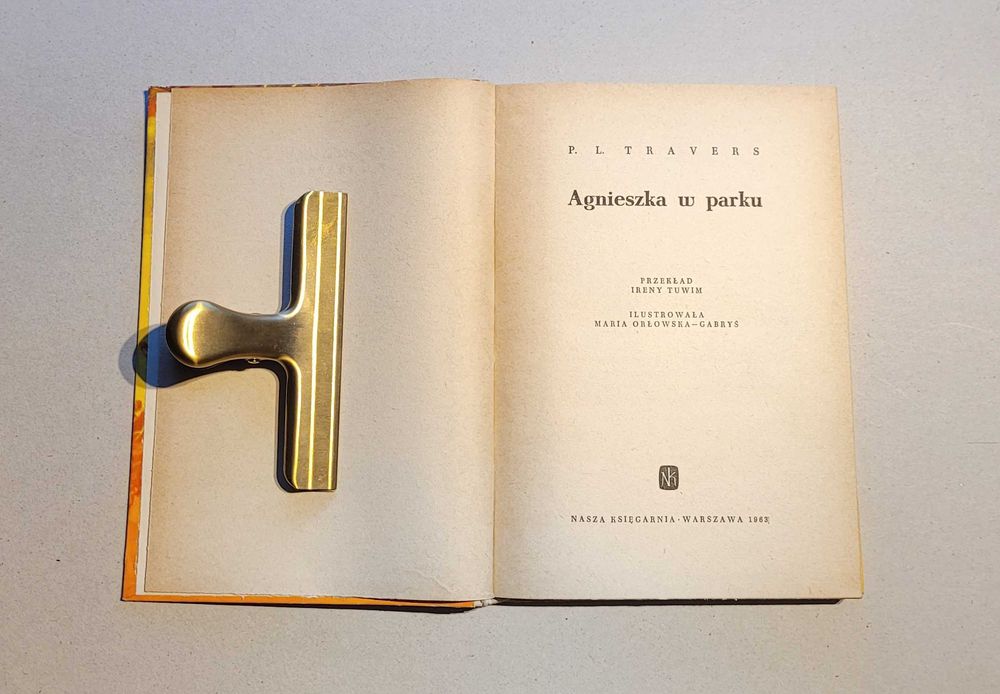 P. L. Travers AGNIESZKA W PARKU 1963 rok. Tom 4 serii Mary Poppins