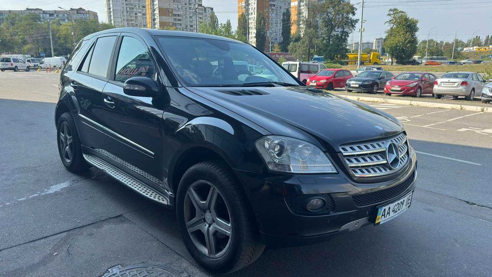 Mercedes-Benz M-Class 2005рік 164кузов