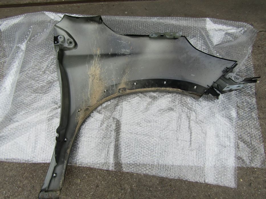 Guarda lamas Peugeot 2008 ORIGINAL ano 2015 a 2019 lado equerdo.