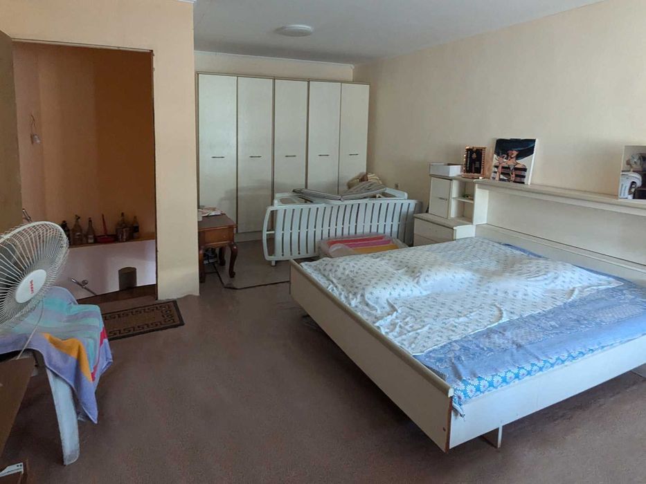 Двухэтажный дом в Каролино-Бугазе