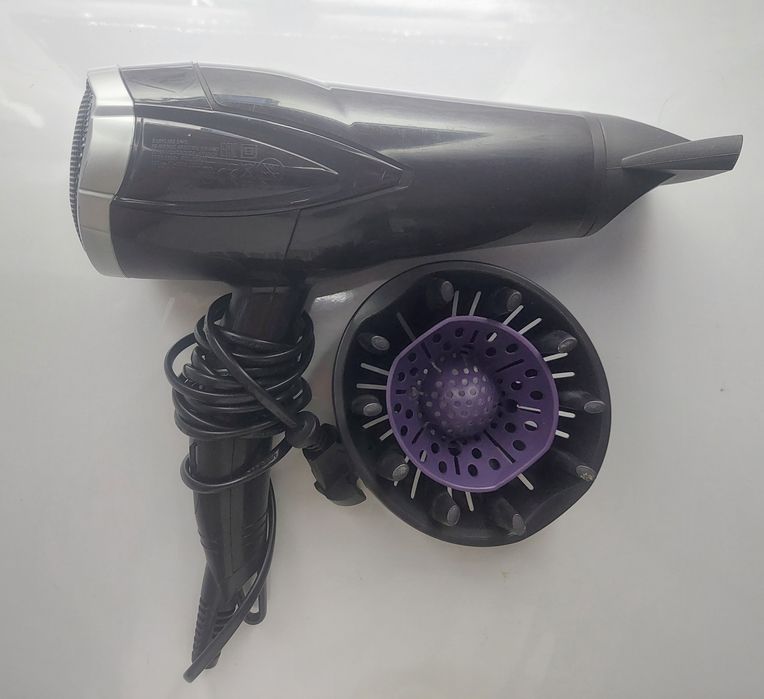 Продам фен BABYLISS
Фен BABYLISS D322E