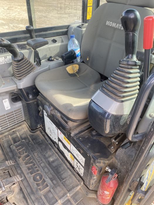 Mini giratoria  Komatsu pc 35