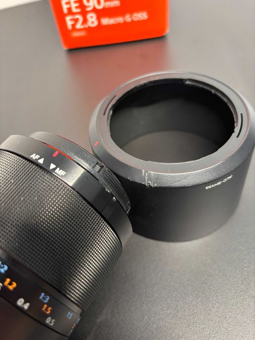 Sony FE 90mm Macro