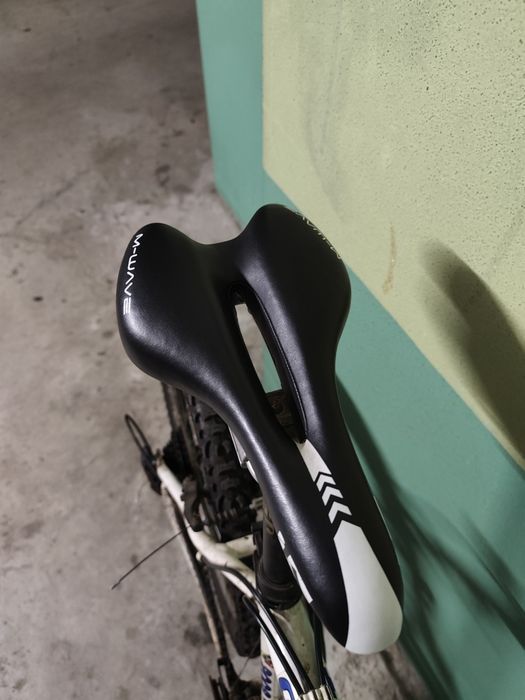 Bicicleta BTT modelo Targa 2002