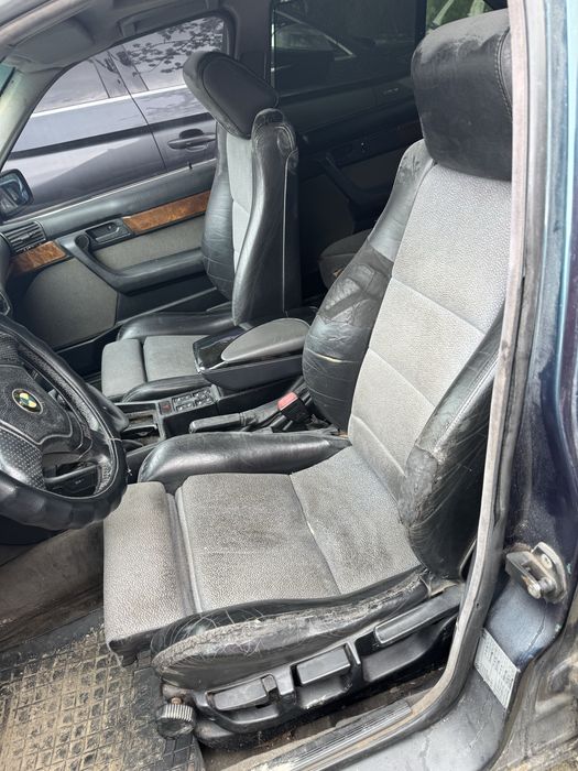 Передні сидіння Сиденья Сидушки Кресла БМВ Е34 Е32 Recaro Sportsitz Рекаро Разборка BMW HELP