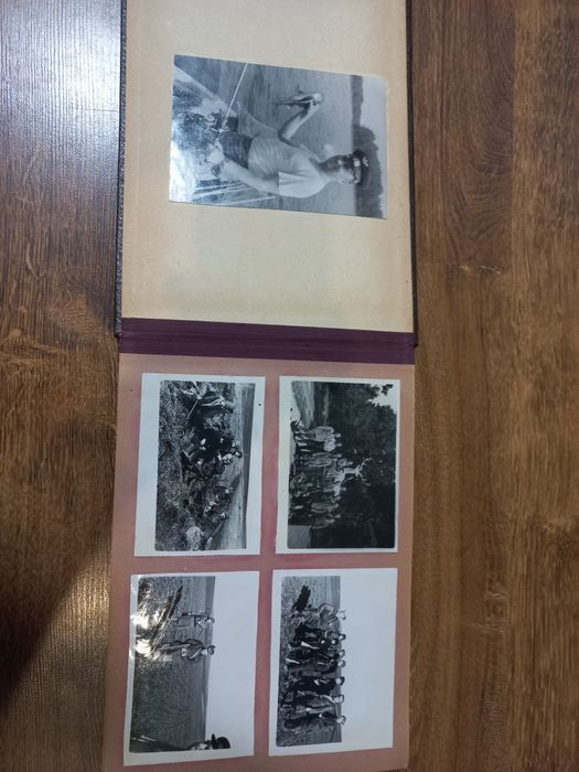 Фотоальбом старий