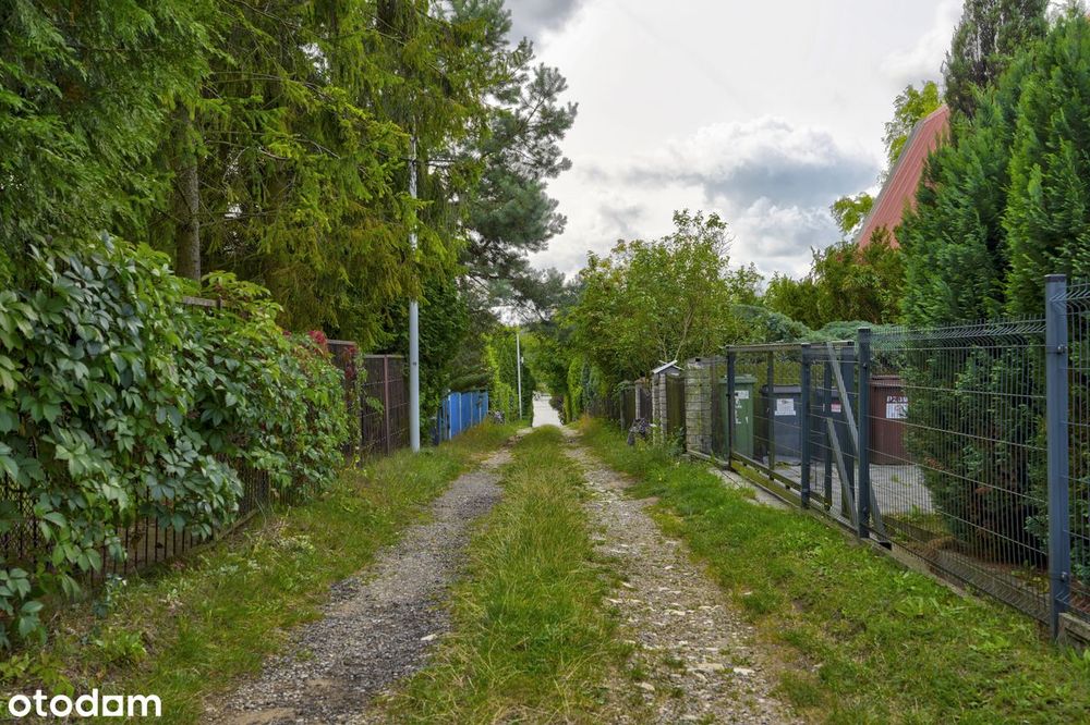 Dom mieszkalny z dwiema działkami | Boguchwałowice