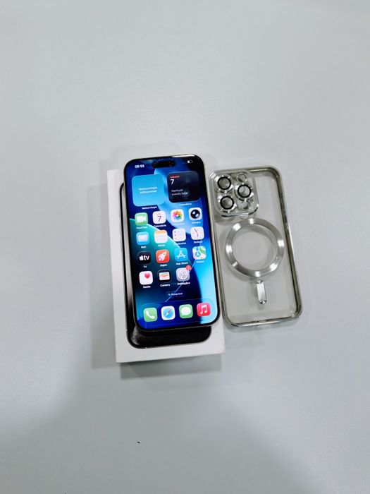 Vendo iPhone 15 pro 256GB