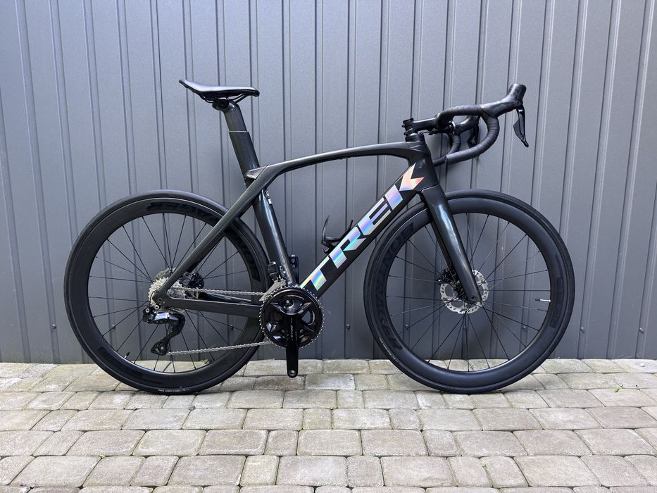 TREK MADONE SL 6 Di2 CARBON | Аеро ракета 8.4 кг | Shimano 105 Di2 2x12 | Карбон