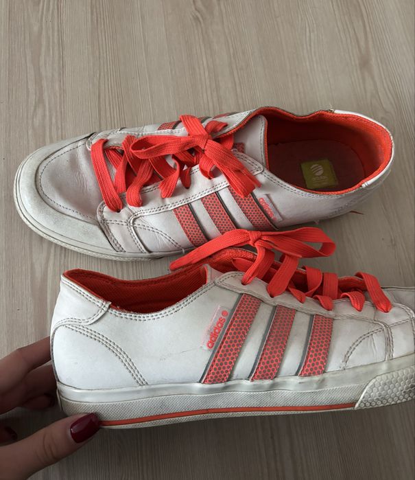 Adidas neo label  43