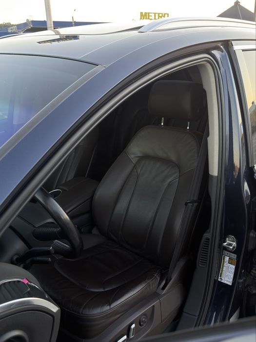 Audi Q7 2014 рік