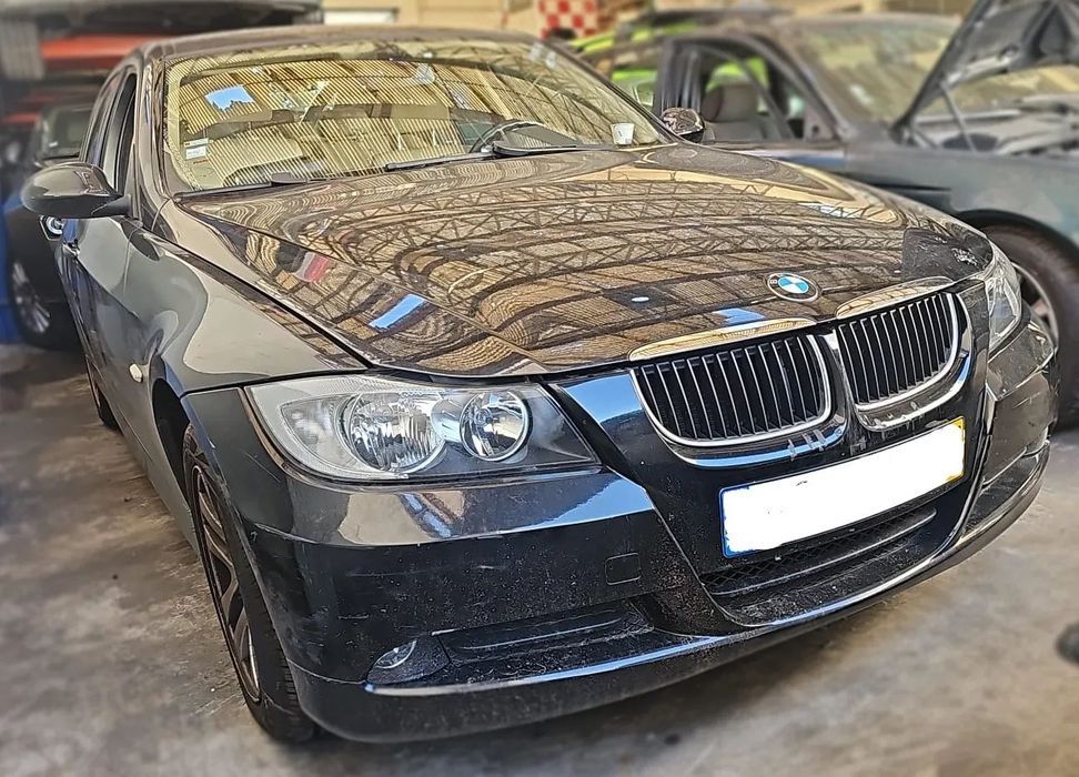 BMW E90 para peças