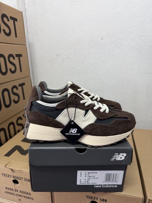 36-45 New Balance 327 Rich Earth Brown