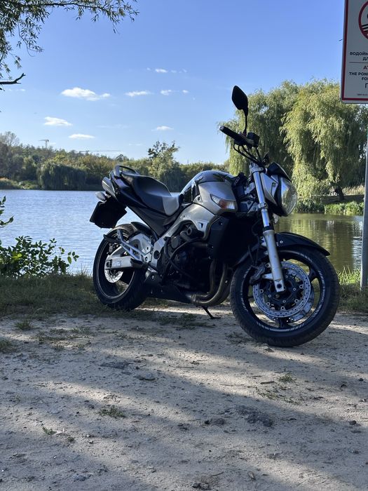 Терміново продам мотоцикл Suzuki gsr600