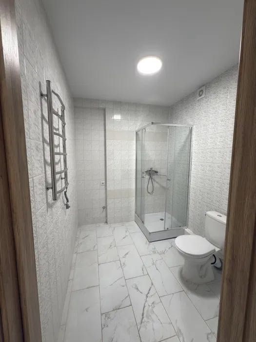 Квартира з новим ремонтом! Держ програми - ТАК! Без комісій, торг є!