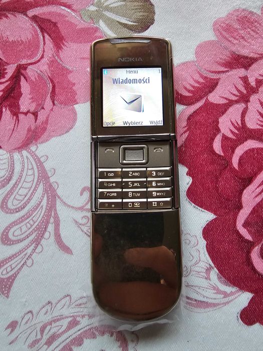 nokia 8800 gold w Twojej okolicy? Sprawdź kategorię
