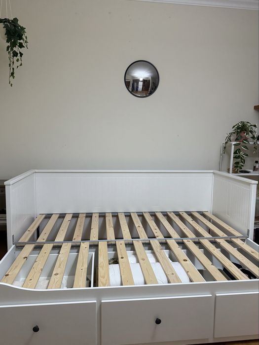 Cama HEMNES do IKEA estado: nova