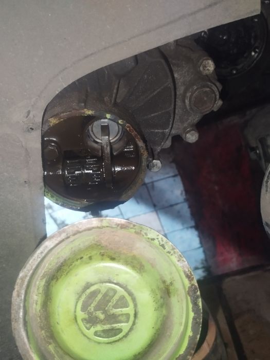Продам Шкоду  1.6