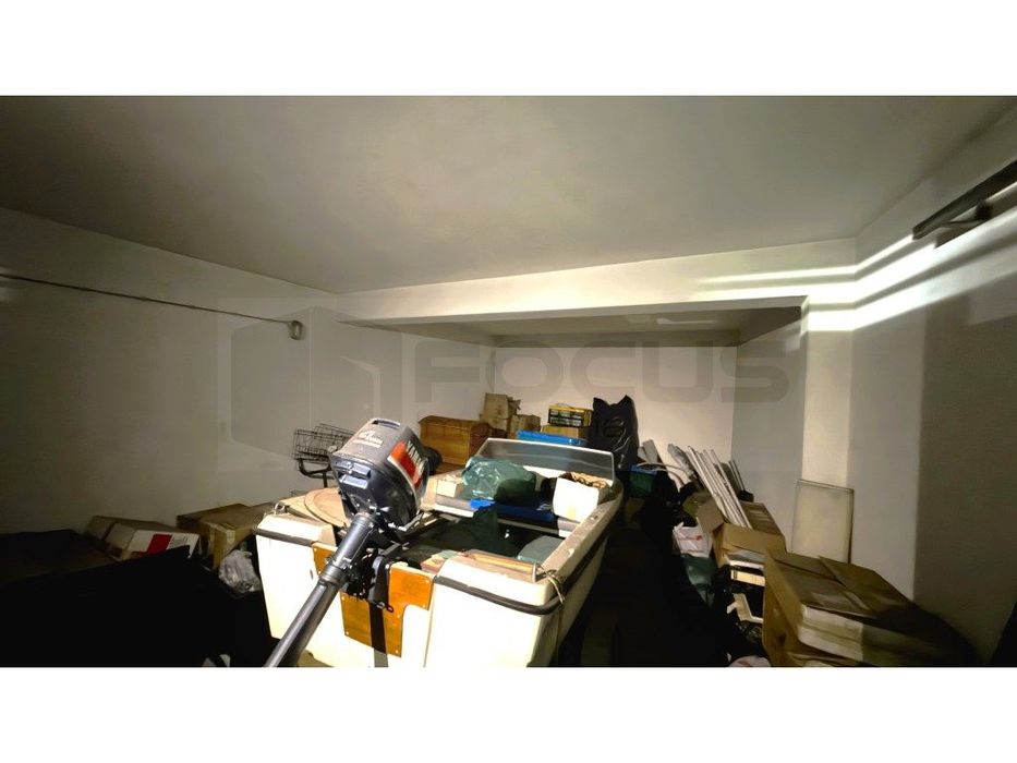 Garagem fechada / BOX - Aveiro / Forca