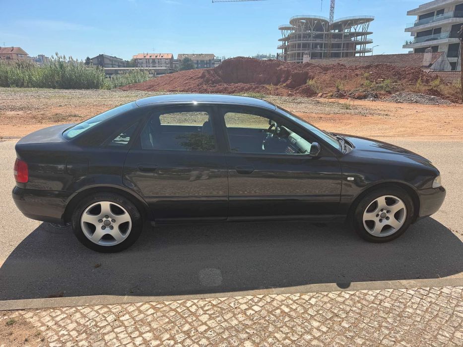 Audi A4 1.9 TDI 115cv (2000)