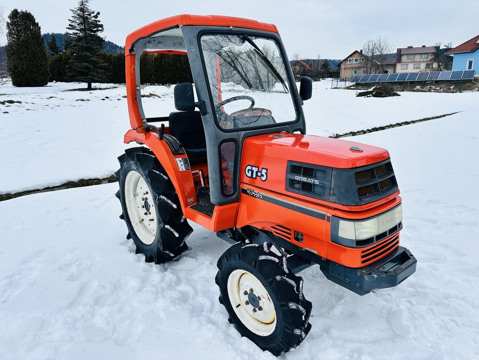 Traktor Kubota GT 5 - 23 km kabina 4x4 wspomaganie 4 cylindry Yanmar