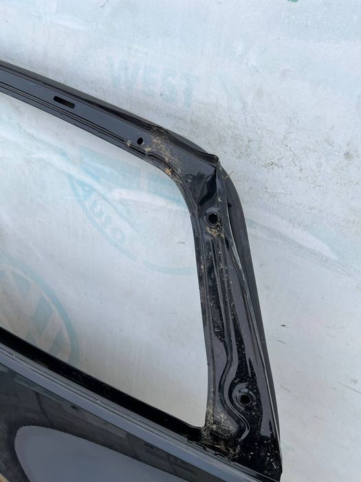 VW ID 4 Двері двери задние