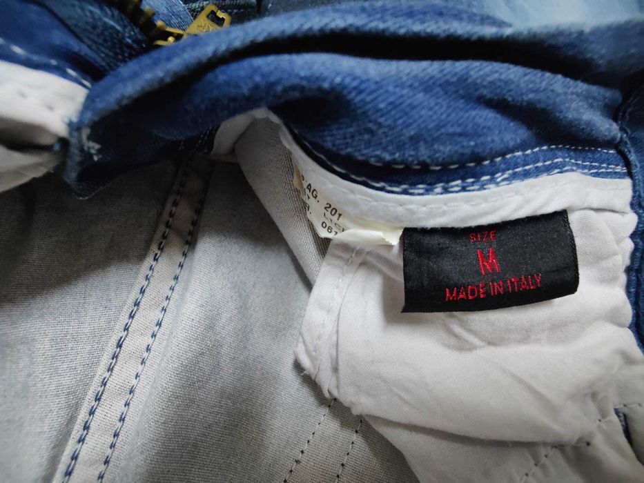 Calças de ganga Roberto Cavalli tam. M (40-42) em bom estado