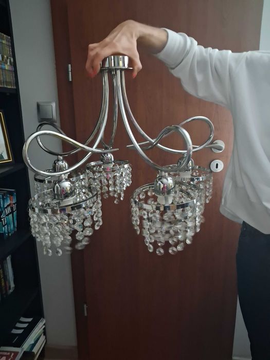 Lampa wisząca z kryształkami