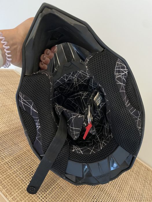 Capacete Enduro Airoh