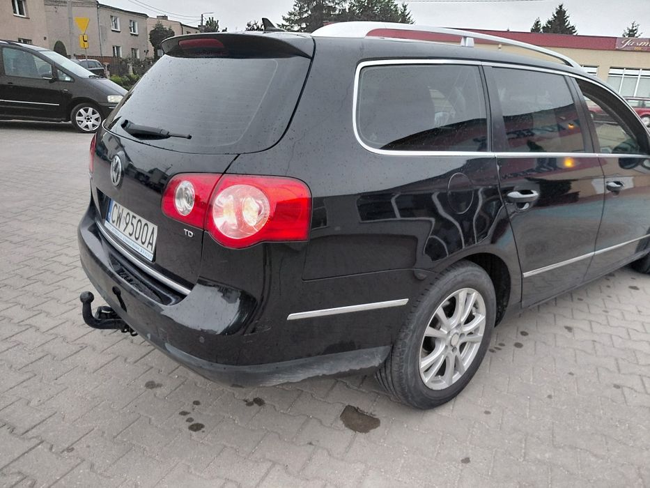 VW Passat 1.9 2007 rok