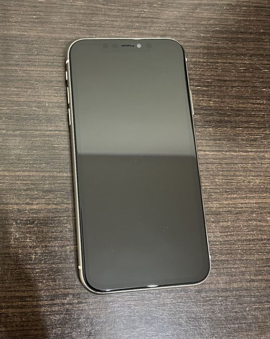Iphone 11 64gb como novo + acessórios