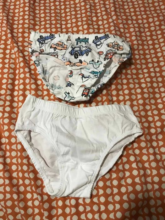 Нові дитячі трусики на 4-5 років, р.104-110