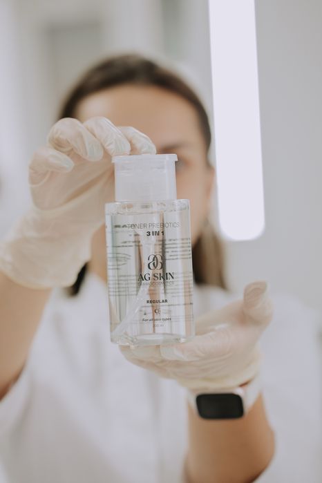 Професійна космецевтика від лікаря косметолога, розпив та повні обʼєм