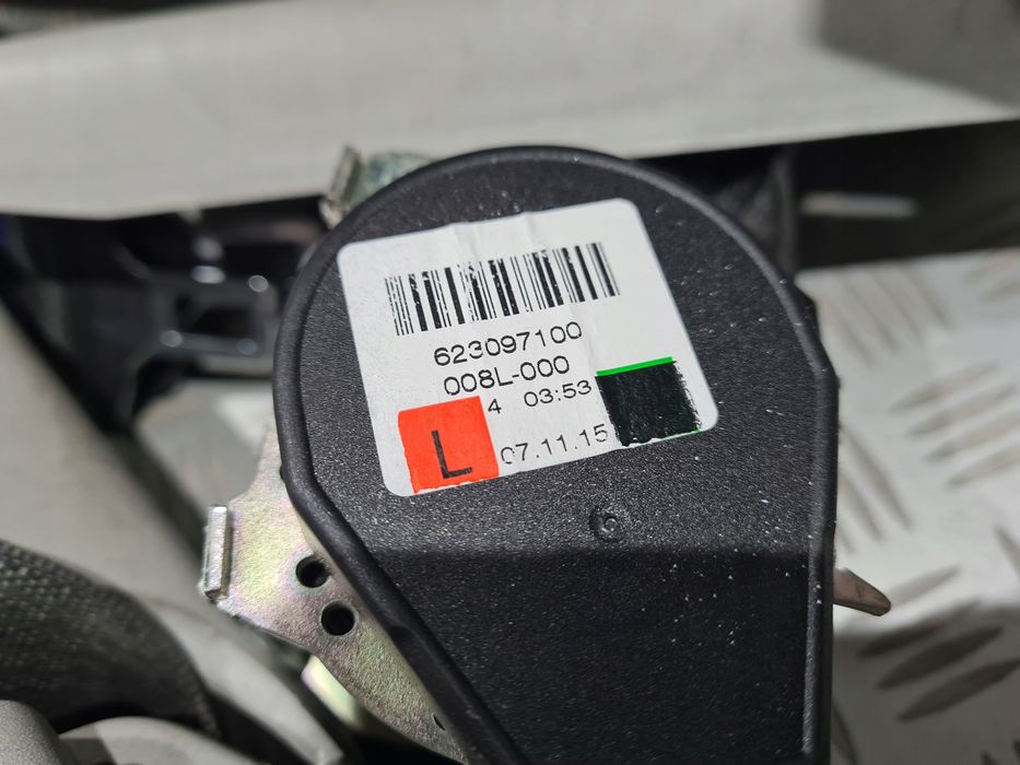 deska kokpit konsola airbag pasy opel zafira c