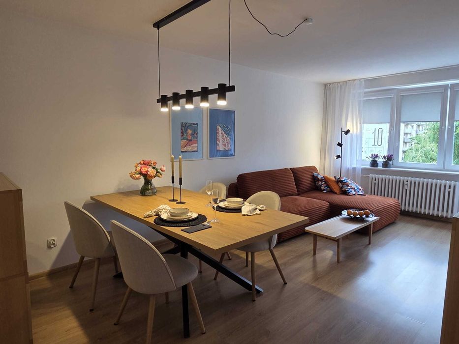 Gdynia Redłowo | 2 pokoje 52m | blisko SKM | balkon | widok na zieleń | długoterminowo