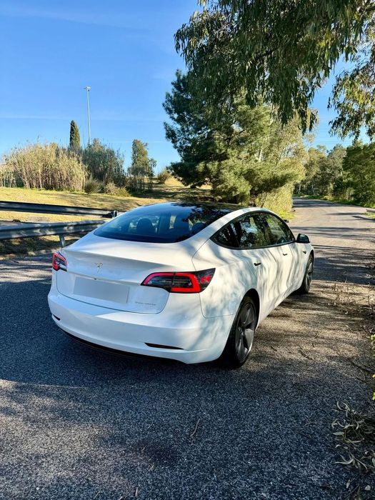 Tesla Model 3 Long Range AWD Dual Motor