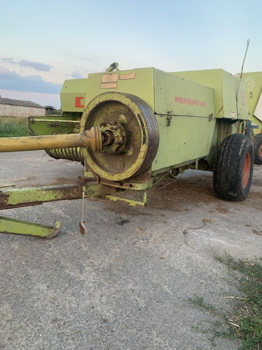 Прес Claas markant обмін на рулонний