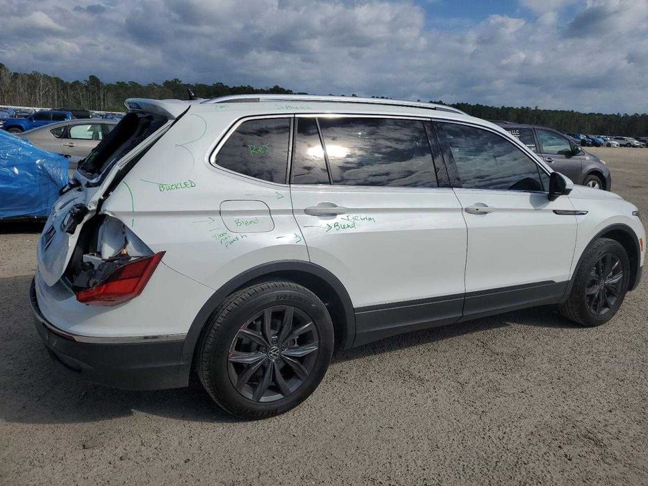 VW TIGUAN 5nn 20+ Комплектний перід : Капот-Бампер-Крило-Фара Б/у ЗАПЧ