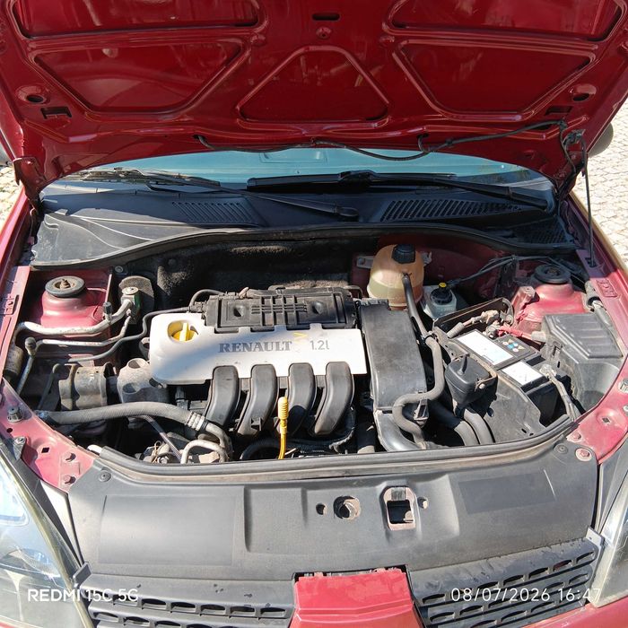 carro renault clio