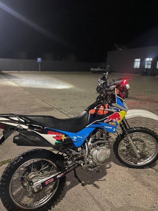 Мотоцикл Honda xr 125l