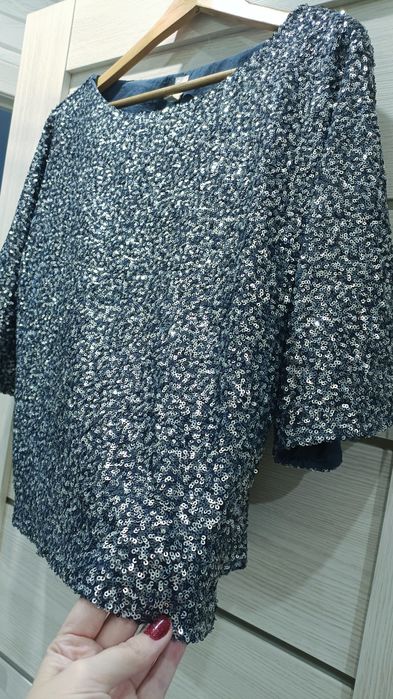 Продам блуза, кофта пайетки  46-50 р.