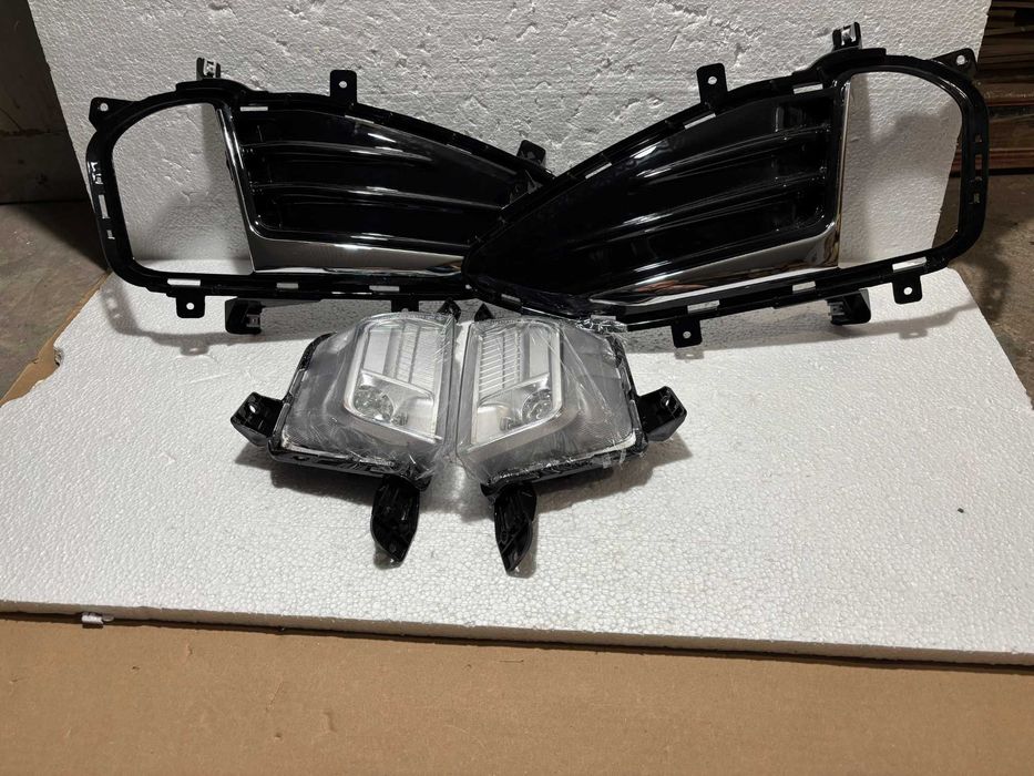 Права протитуманна фара з заглушкою Ford Edge 2019-2024 USA-2024 USA