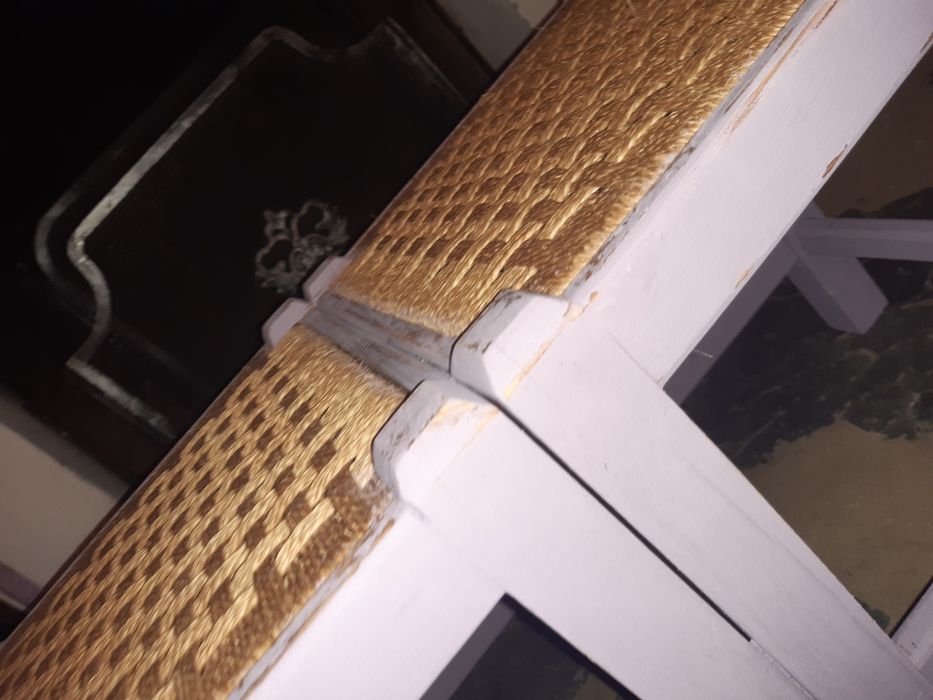 Banqueta alentejana disponível para venda bonita para casas rurais