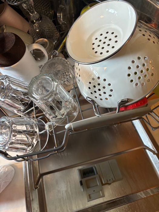 Máquina lavar louça Ariston + microondas