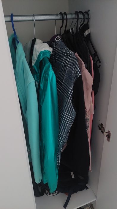 Kurtki, swetry, płaszcze, bluzki dla 10-12latki